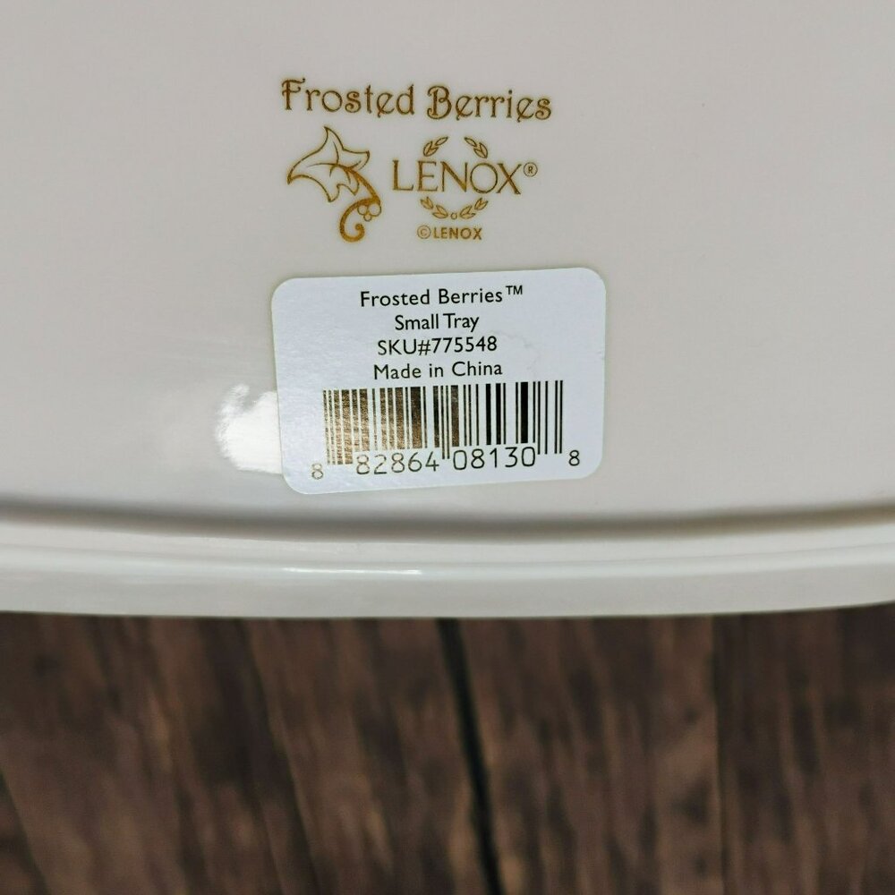 Lenox Frosted Berries Small Tray 8" With Gold & Enamel Accents - Picture 3 of 5
